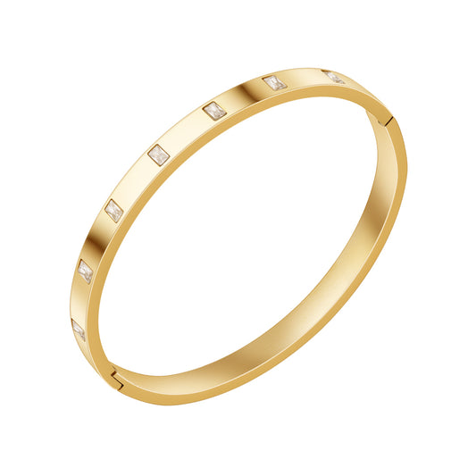 Selene Glow Designer Premium Bracelet - 18K Gold Plated